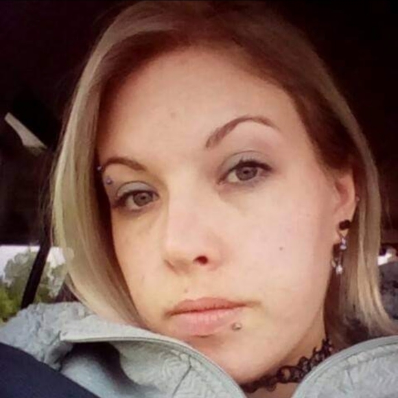 Meet your Posher, Angelique - Picture 4 of 6